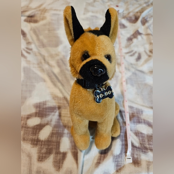 BLUEY LOVES PUPS featuring Paw Patrol - Picture 7 of 15